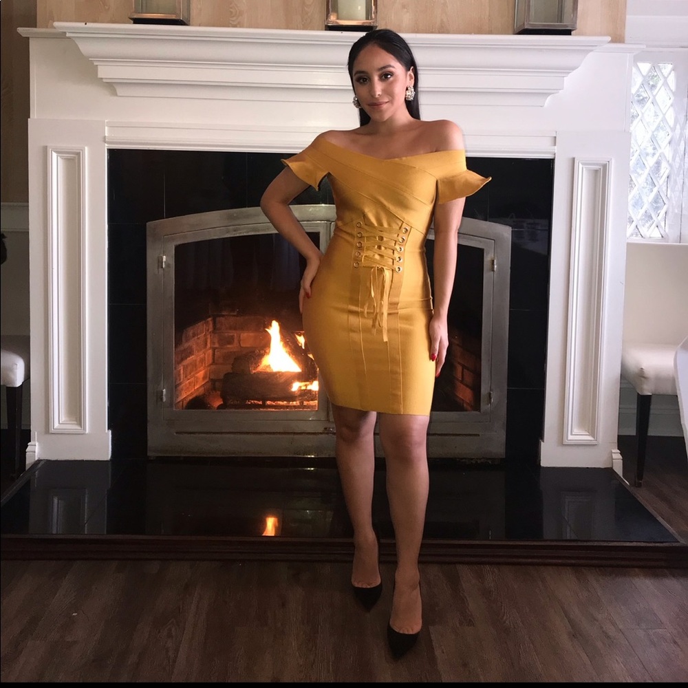 YELLOW TIGHT DRESS